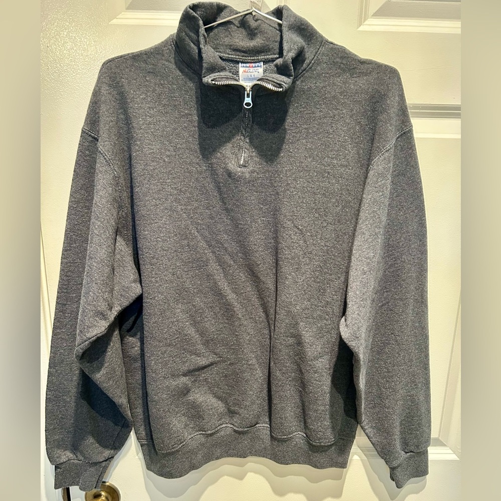 Jerzees Men's Grey 1/4 Zip-Up Sweat Shirt